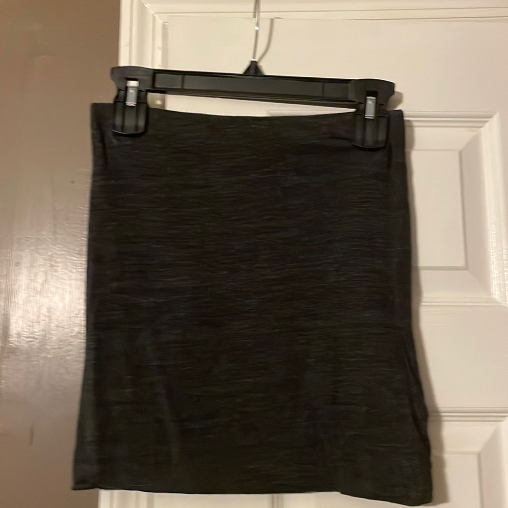 Grey tube skirt